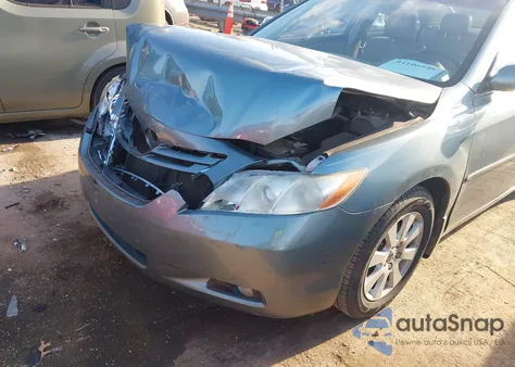 2008 Toyota Camry Le V6/Se V6/Xle V6 z USA, uszkodzony, nr VIN 4T1BK46K98U564782